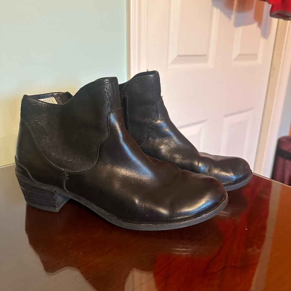 Leather Ugg boots